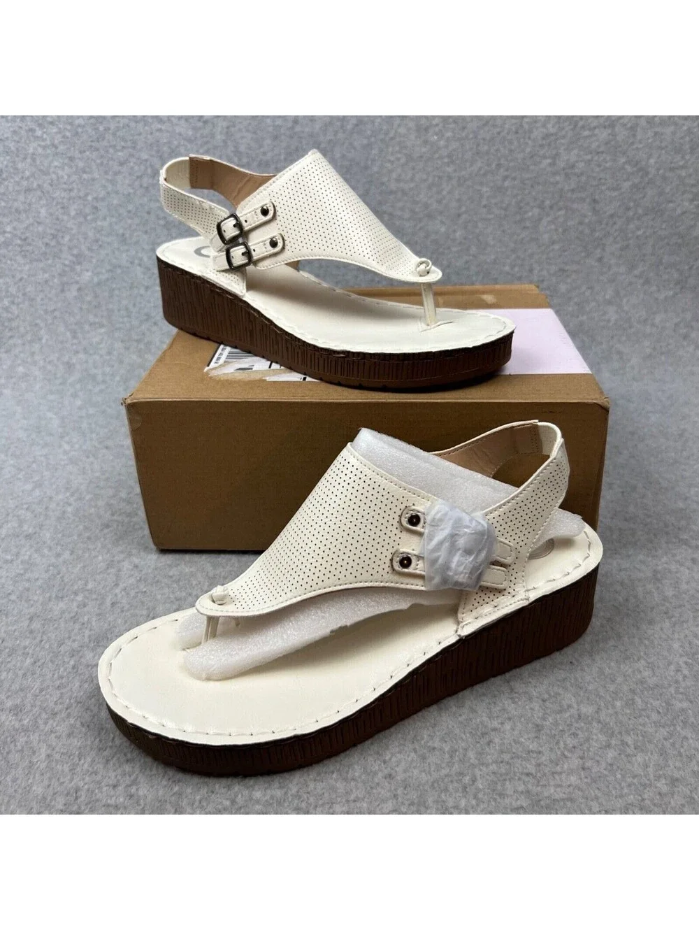 Journee Collection McKell Wedge Sandals Womens 8 Faux Leather Perforated